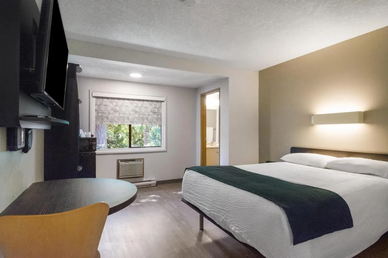 Motel 6-Saanichton, Bc - Victoria Airport Canada
